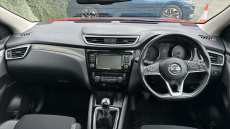 Nissan Qashqai 1.3 DiG-T N-Connecta 5dr Petrol Hatchback